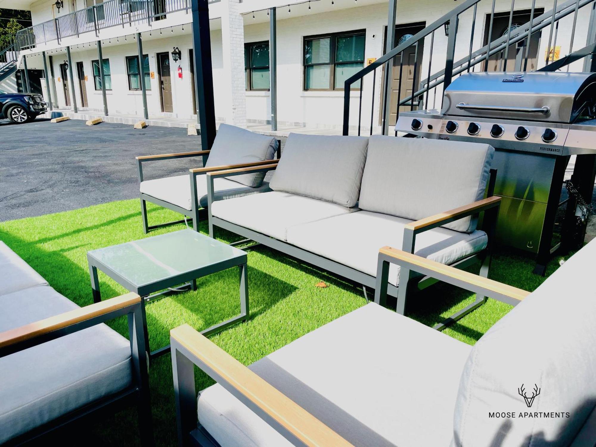 The Moose #9 - Brand New Luxe Modern Loft With Free Parking, King Bed & Fast Wifi Διαμέρισμα Μέμφις Εξωτερικό φωτογραφία